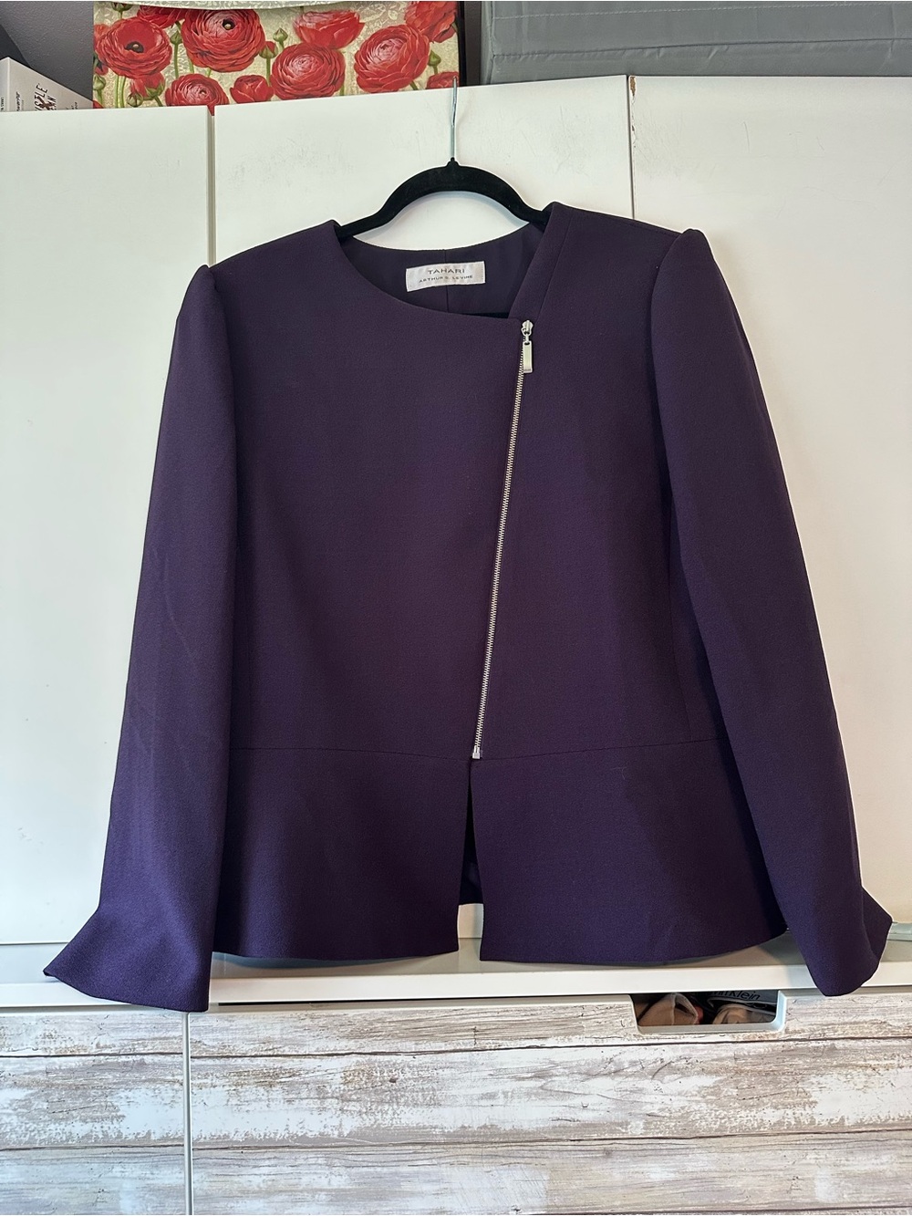 💜 Tahari Arthur S. Levine Purple Asymmetrical Zip Blazer Jacket